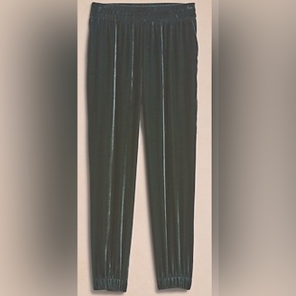 Banana Republic women’s Sz L Velvet Jogger in Dark Juniper Green holiday party - Picture 3 of 8